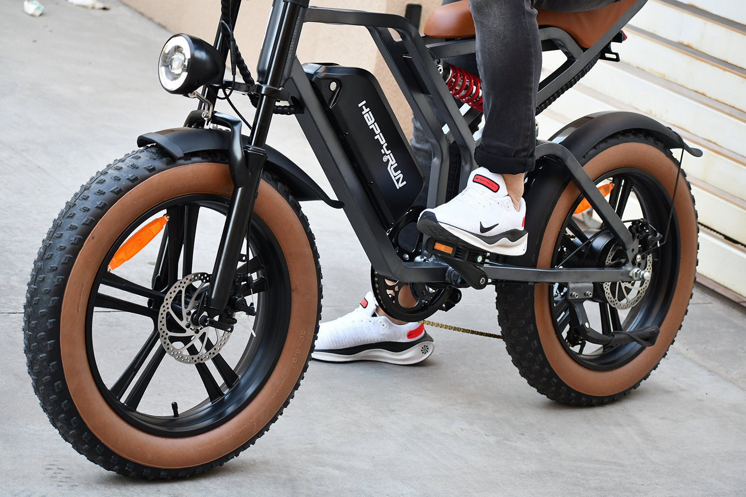 Unveiling the Powerhouse: Exploring the Functions and Hidden Features of Electric Bike Controllers