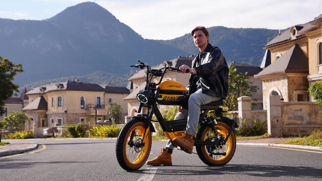 How Far Can You Actually Travel On An Electric Motorcycle?