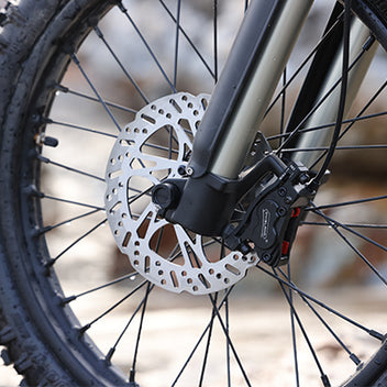 G300 Pro hydraulic disc brakes
