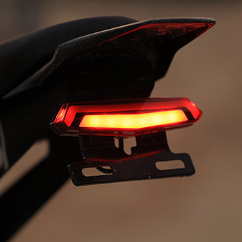 G300 Pro integrated taillight and turn signals